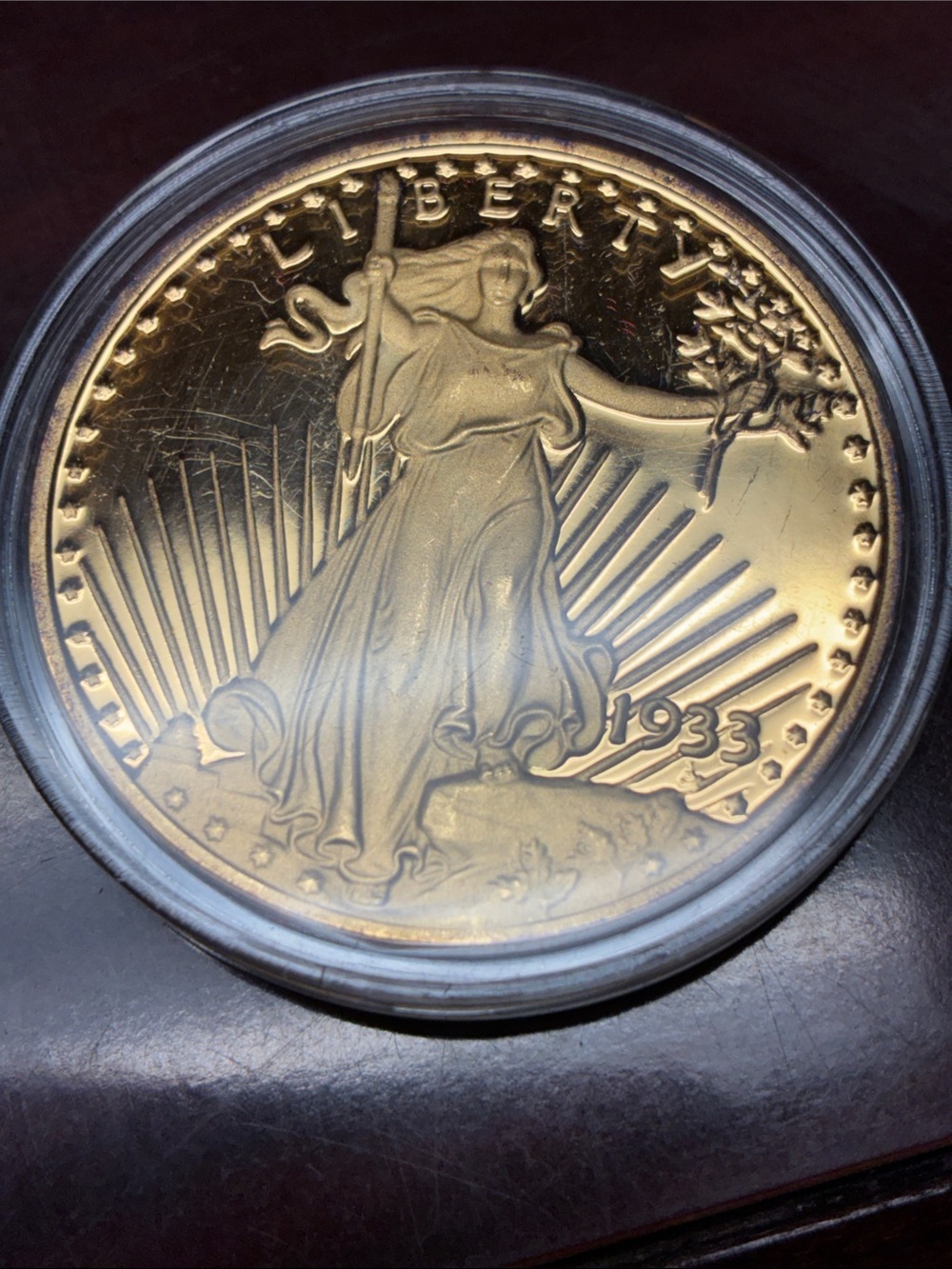 Gold Tone Commemorative Eagle Coin in Blue Display Case - Picture 7 of 8